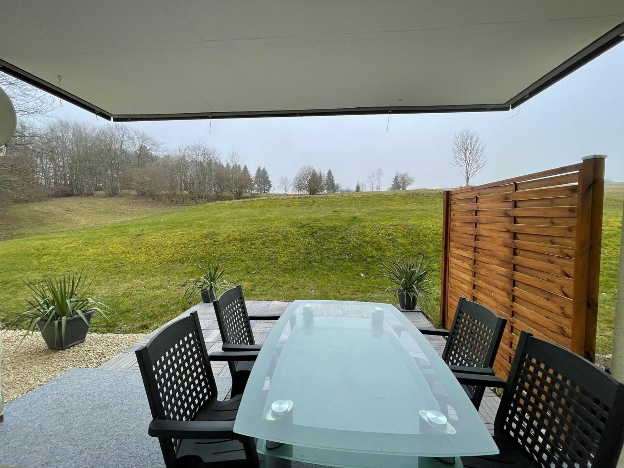 Natalie Apartment Münsingen Екстериор снимка